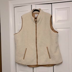 Creme Sherpa Vest